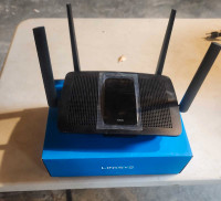 Linksys EA8100 Router