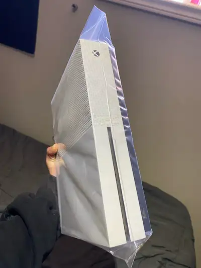 Xbox One S, View more