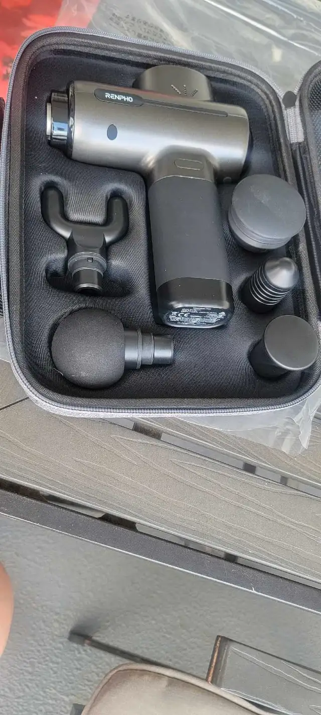 RENPHO ACTIVE gun massager NEW in Health & Special Needs in City of Toronto - Image 6