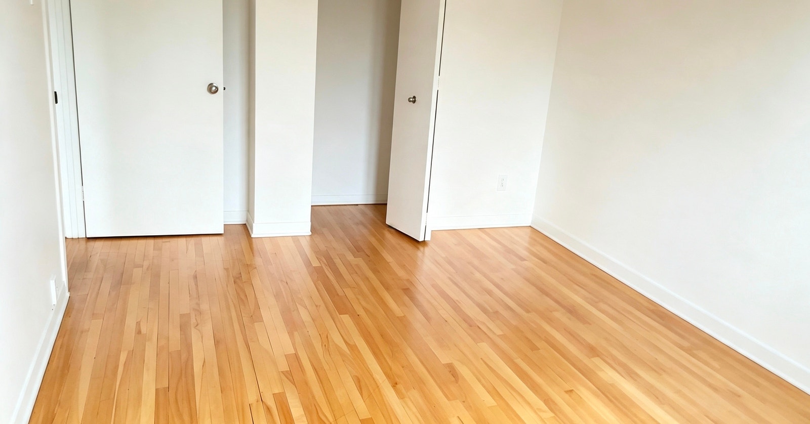 Spacious 5½ in LaSalle | $1700 Ready to move‑in — photo 3