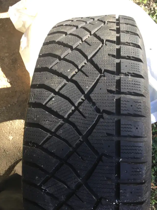 Snow tires, set of 4 in Tires & Rims in Grand Bend - Image 2