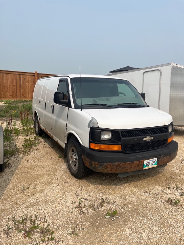 2006 Chevrolet Express Cargo Van Cars & Trucks Winnipeg Kijiji