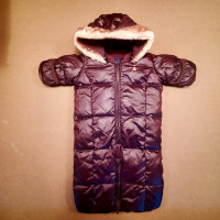 Baby Gap NB-3mnth featherdown puffer 2in1 Snowsuit/bunting bag