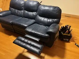 Divan en cuir, View more