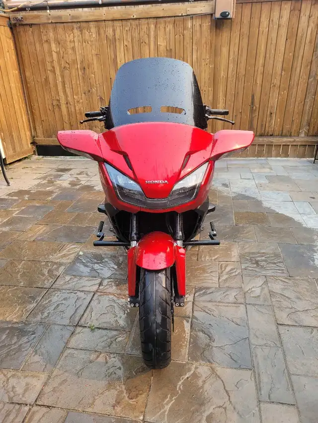 2014 Honda CTX1300. in Sport Touring in Timmins - Image 7