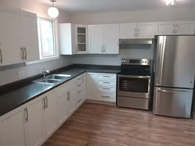 Available September 1st - 3 Bedroom Townhouse
