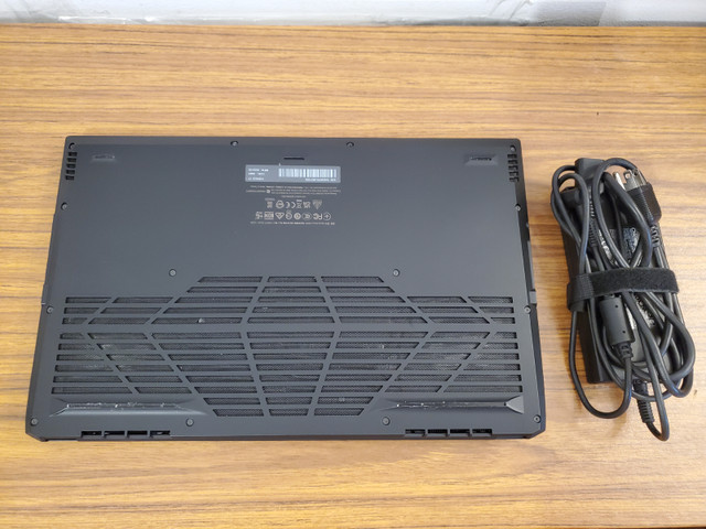 GIGABYTE AORUS 17 (Intel i7-12700H/RTX 3070Ti) in Laptops in City of Toronto - Image 2