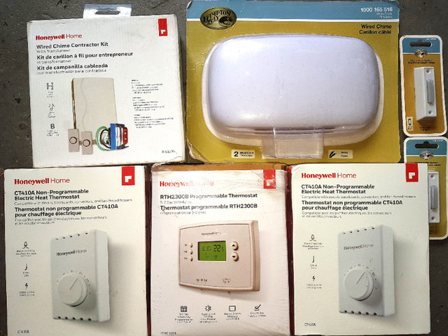 3 Digital & Analog Thermostats, 4 Doorbell kits in Electrical in Saint John - Image 2