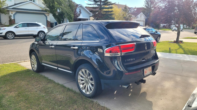 LINCOLN MKX // GREAT SHAPE in Cars & Trucks in Calgary - Image 2