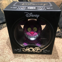 Disney vinyl Cheshire Cat