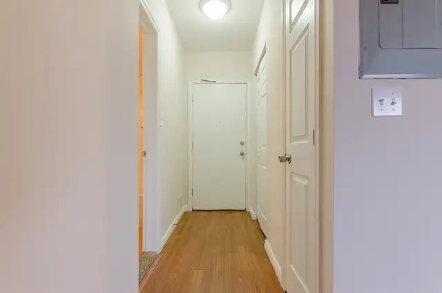Modern Studio with Private Balcony – 236 Jogues St in Long Term Rentals in Sudbury - Image 7