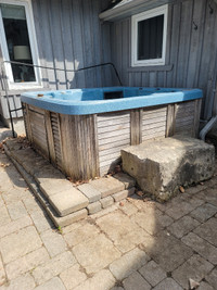 FREE!  HOT TUB!  Must remove