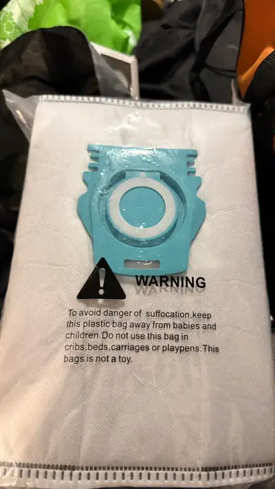These high-quality replacement vacuum bags are compatible with Miele S 240, S 250, and S 290 series...