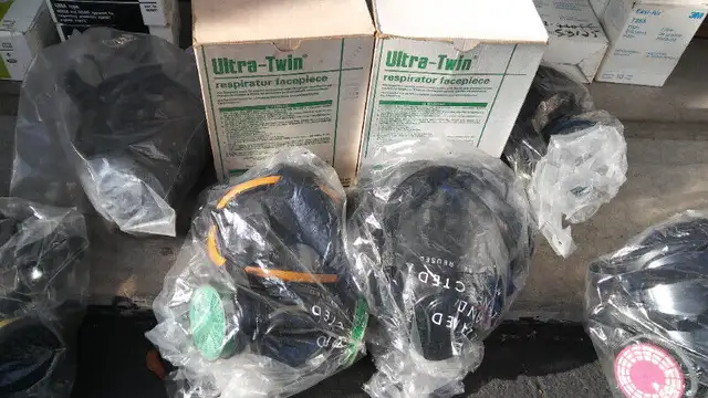 MASQUES RESPIRATOIRES AVEC CARTOUCHES in Other Business & Industrial in Longueuil / South Shore - Image 3