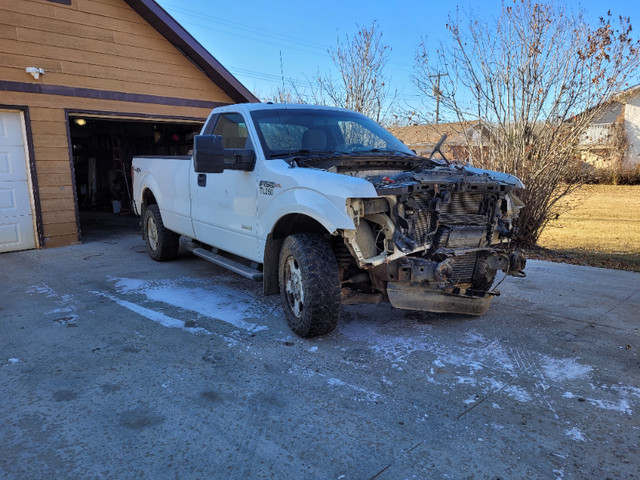 2012 FORD F150 4X4 parting out in Engine & Engine Parts in Edmonton - Image 4