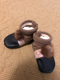 NOOK BABY SHOES