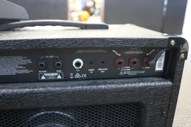 Marshall DSL20CR 20 Watt Guitar Amplifier W/ Footswitch (#41770- in Amps & Pedals in City of Halifax - Image 7