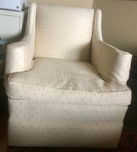 Confortable fauteuil en tissu 