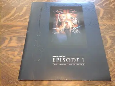 A vintage 1999 Star Wars Episode 1 Phantom Menace Movie Booklet. It has pictures of the cast, story,...