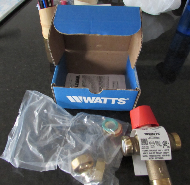 Watts LFL1170M2-US 1/2" mixing valve for a hot water heater in Heating, Cooling & Air in Ottawa - Image 2