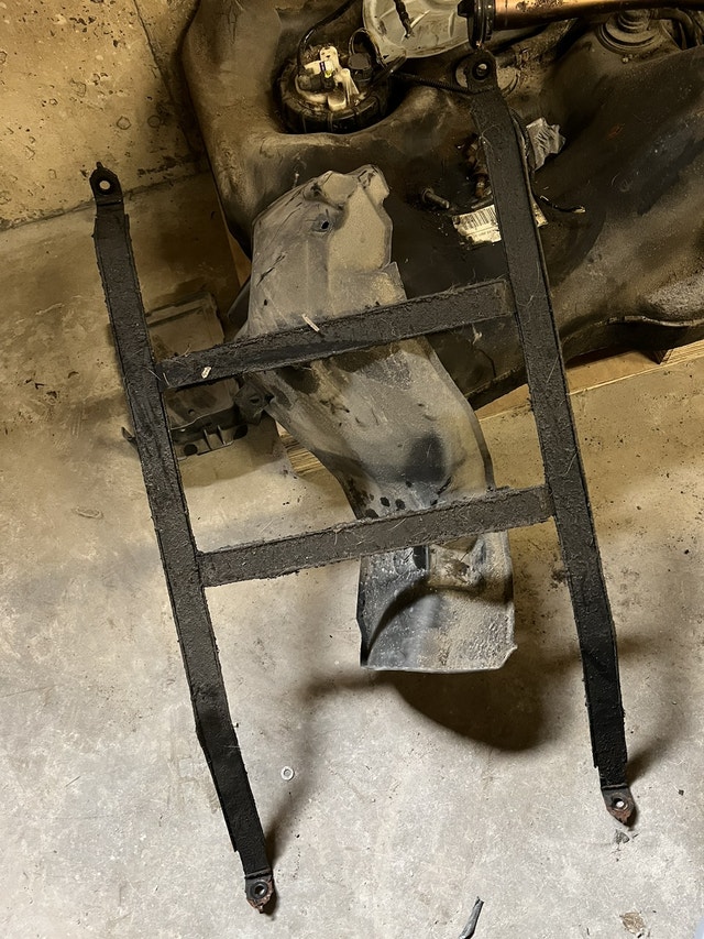 20022005 Honda Civic sir ep3 complete gas tank Auto Body Parts Ottawa Kijiji