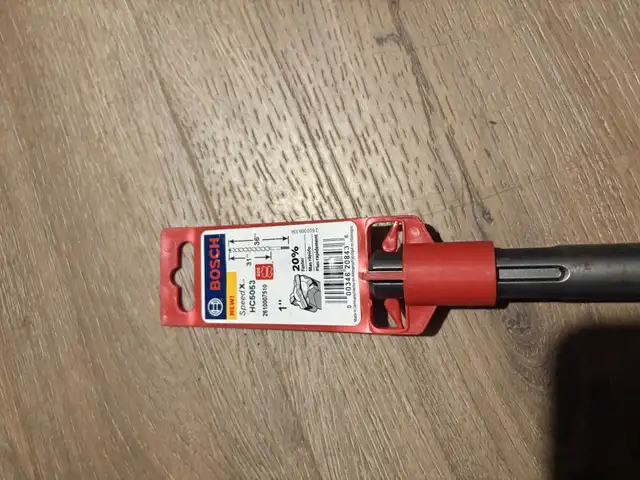 Bosch SDS-MAX Drill Bit 1”x31” in Power Tools in London - Image 2