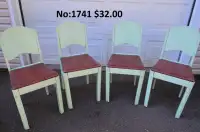 4 chaises en bois vintages