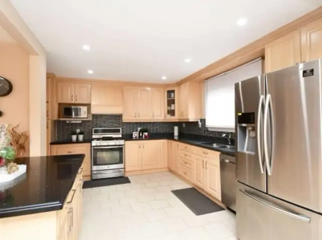 Private one bedroom on main floor in Long Term Rentals in Mississauga / Peel Region - Image 10