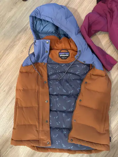 Patagonia vest, View more