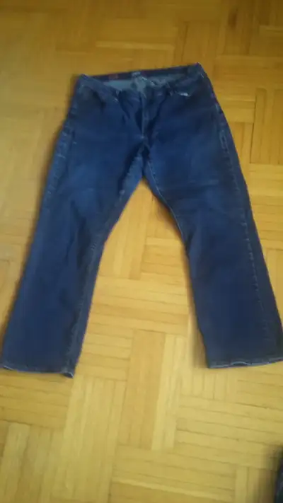 Jeans pour femmes 14 ans, View more