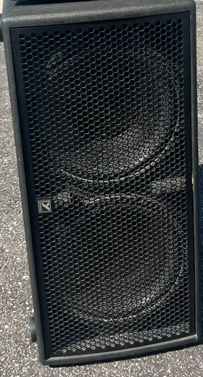 PSA2S Yorkville Paraline 2 x 15” Powered Subwoofer 4800 peak, View more
