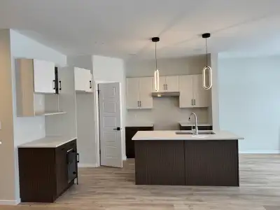 Private bedroom is available with private washroom and shared kitchen only for girls . Utilities inc...
