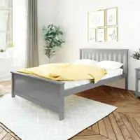 Double bed with head and footboard
