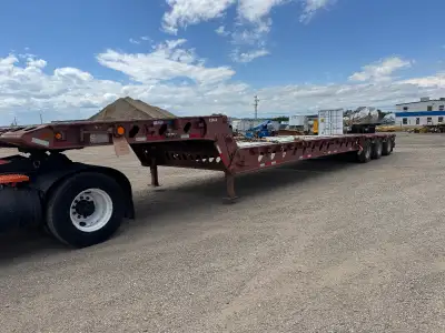 Tri Axle Scissor Neck Tri Drive Ready 10’ wide 10’ Upper Deck 40’ Lower Deck Mid Deck Roll Rear Roll...