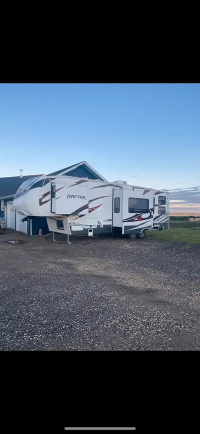 2012 Keystone Raptor toy hauler for sale. 31ft long, 5500W on board generator with low hours. Built...