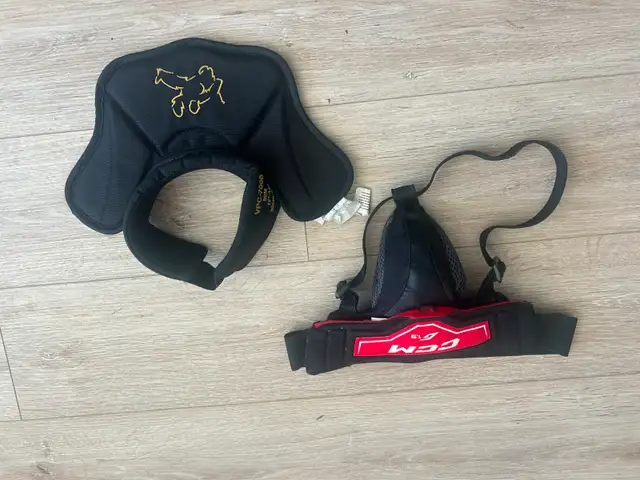 Full set of used, high quality youth goalie gear in Hockey in City of Toronto - Image 6