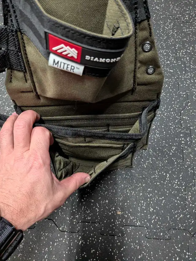 DIAMONDBACK TOOL POUCH in Hand Tools in London - Image 6