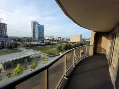 AVAILABLE Luxury Condo (1 Bedroom + Den) Quiet building across from Square One offers unique unit su...