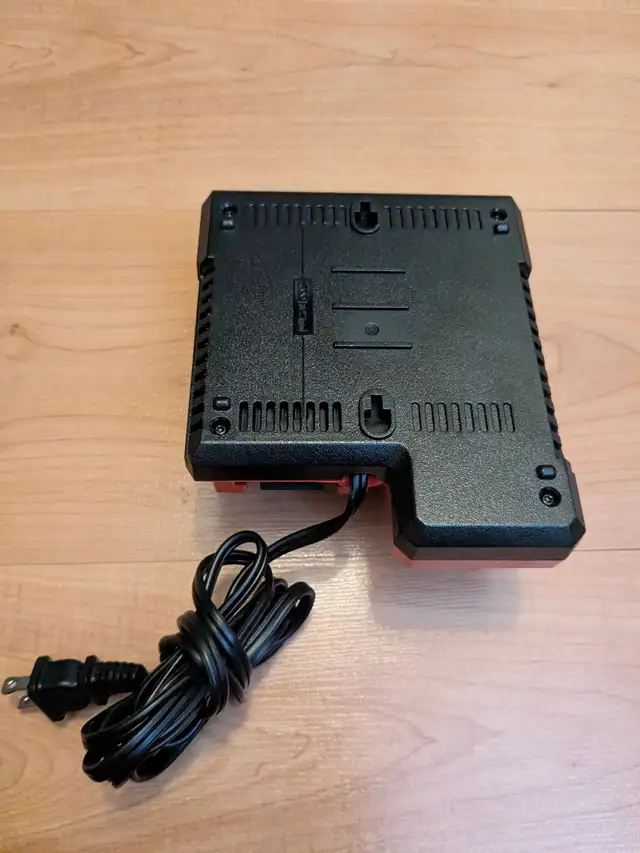 Battery M18/M12 charger for Milwaukee tools in Power Tools in Oakville / Halton Region - Image 7