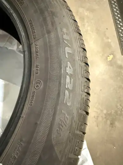 Roulé 3 étés à environ 3000 kms par été. Jamais de crevaison, remisé au garage de pneus. Bon pour le...