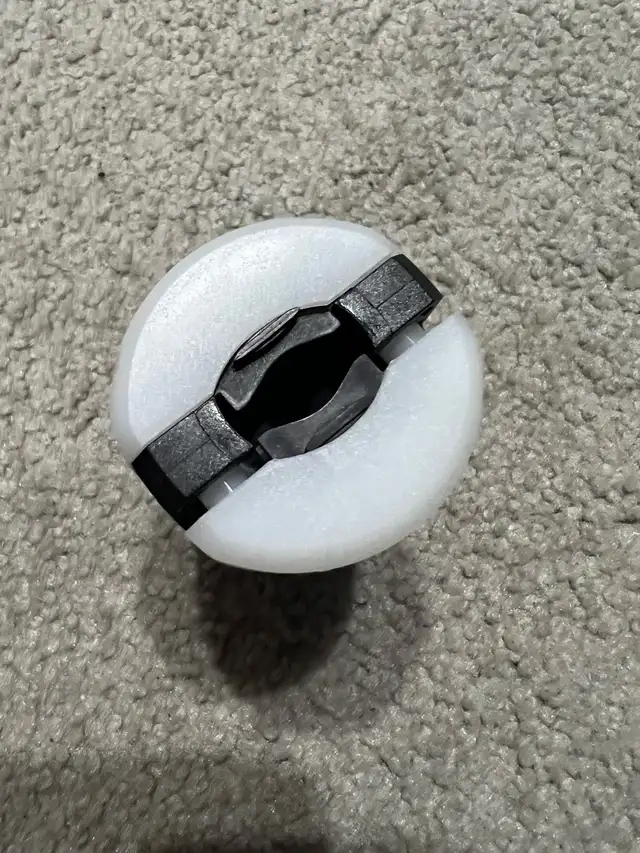 Eaton Heavy Duty Nylon Locking Connector - 30- Amps-250-V for RV in Electrical in Gatineau - Image 7