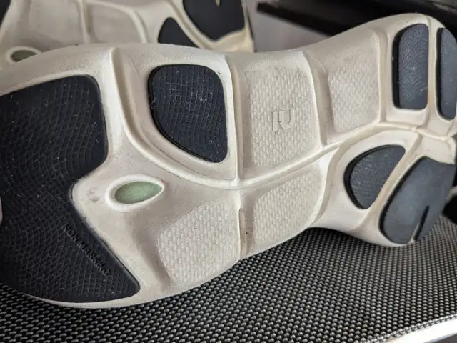 Chaussures de course Kalenji de Decathlon, running shoes in Men's Shoes in City of Montréal - Image 8