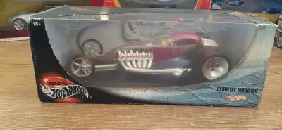 Diecast Slightly Modified Hot Wheels 1/18 Voiture neuve, boîte en endommagée Autos de collection min...