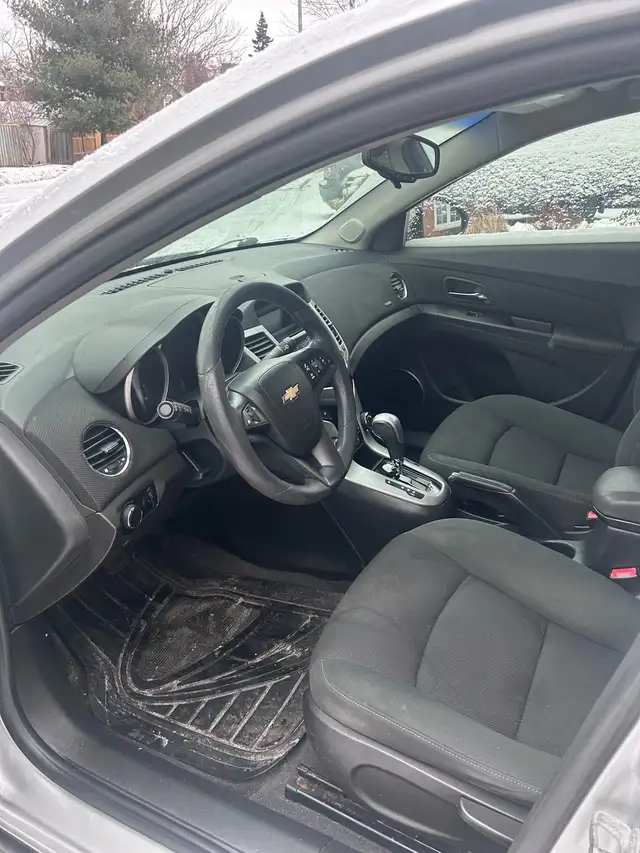 2012 Chevy Cruze LT in Cars & Trucks in Oakville / Halton Region - Image 3