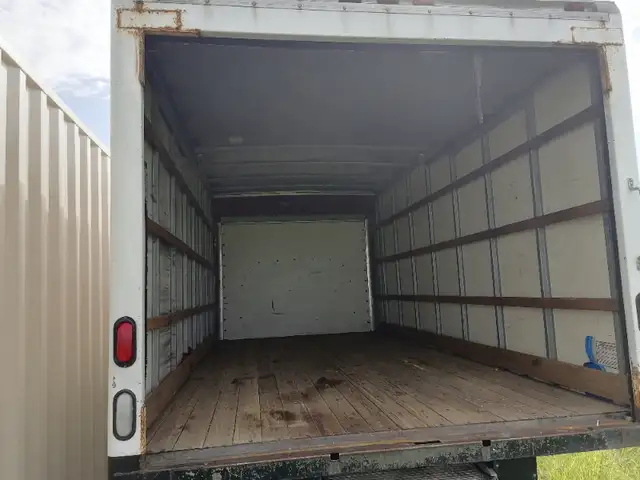 Junk, garbage, furniture, appliance removal Call: 403-615-5964 in Other in Calgary - Image 8