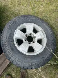 New 265/70r17 tire mounted on Toyota rim