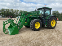 John deere 8295R with loader