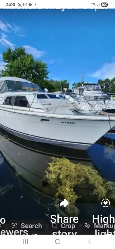 1972 trojen boat 36 feet needs interior have ton items started it ..health issue ..a boat guys proje...