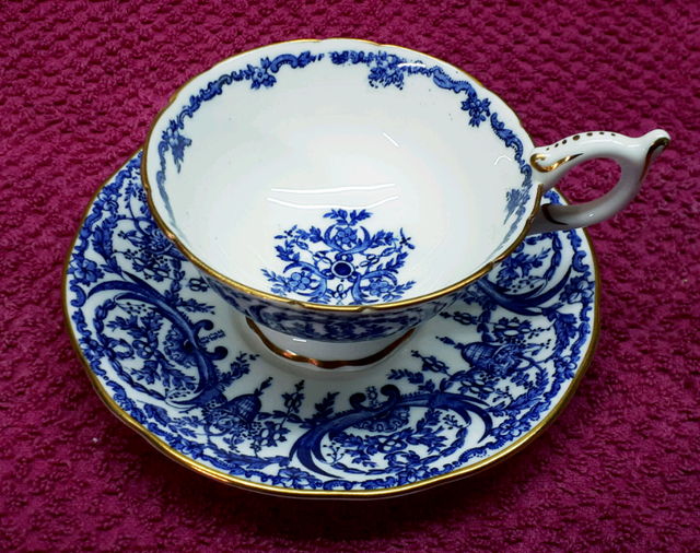 Vintage CoalPort Cup and Saucer in White and Blue in Arts & Collectibles in Leamington - Image 3