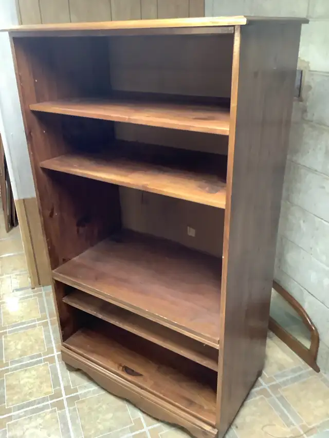 Solid Pine Armoire/Entertainment Cabinet in Bookcases & Shelving Units in St. Catharines - Image 5